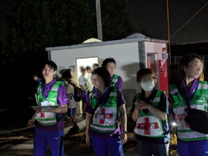 第34回オールナイトハイクの運営をする成田市青少年相談員と地域協力者達2